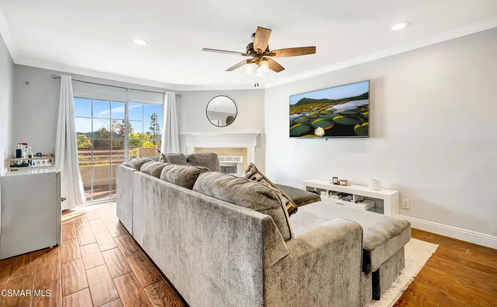 2623 Antonio Drive #106 Camarillo, CA 93010