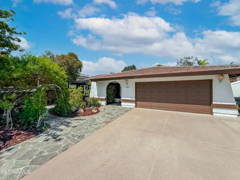 360 Greenmeadow Avenue