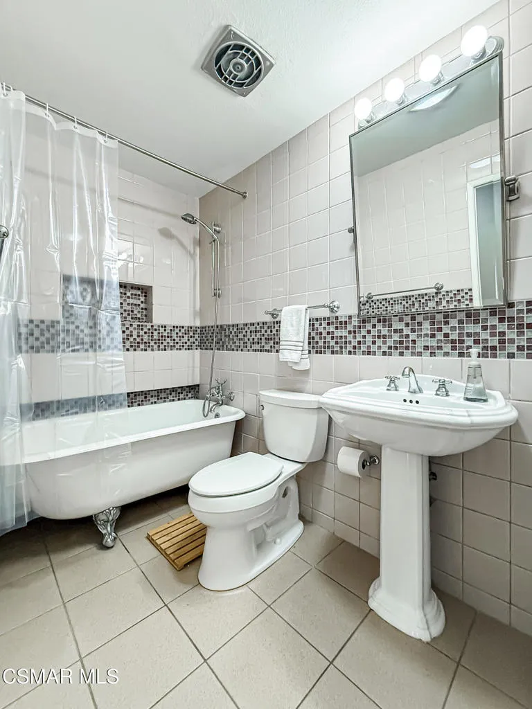360 Greenmeadow Avenue Newbury Park, CA 91320