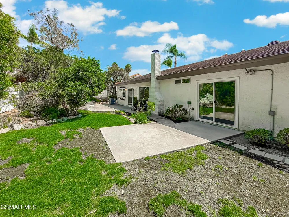 360 Greenmeadow Avenue Newbury Park, CA 91320