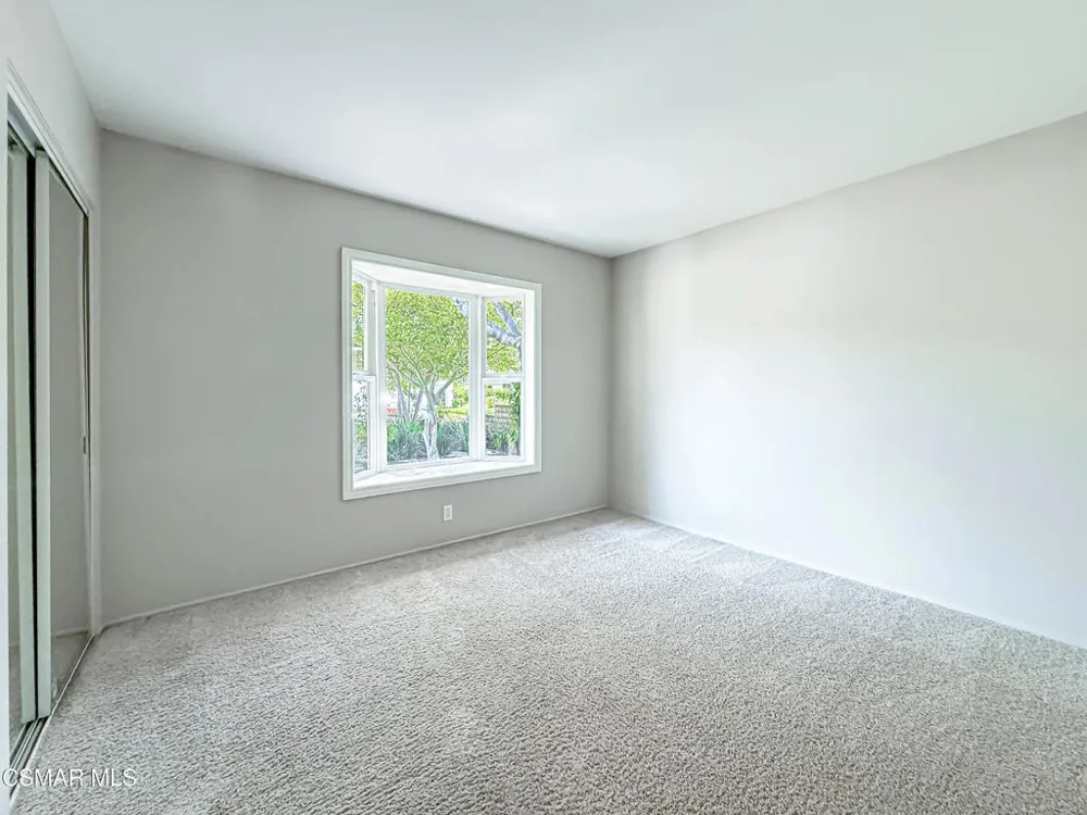 360 Greenmeadow Avenue Newbury Park, CA 91320