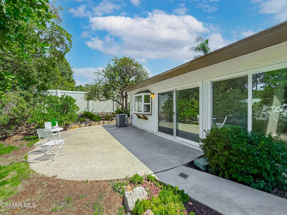 360 Greenmeadow Avenue Newbury Park, CA 91320