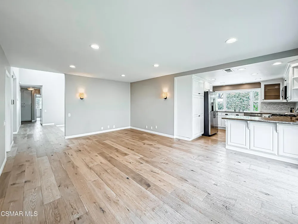 360 Greenmeadow Avenue Newbury Park, CA 91320