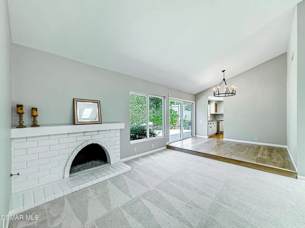 360 Greenmeadow Avenue Newbury Park, CA 91320