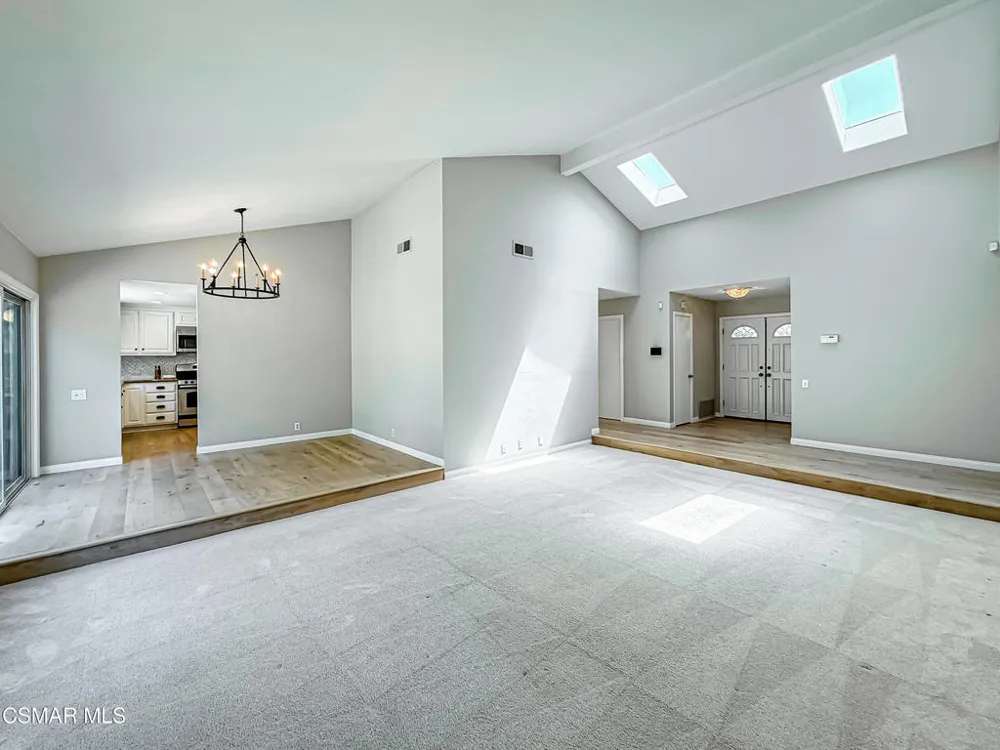 360 Greenmeadow Avenue Newbury Park, CA 91320