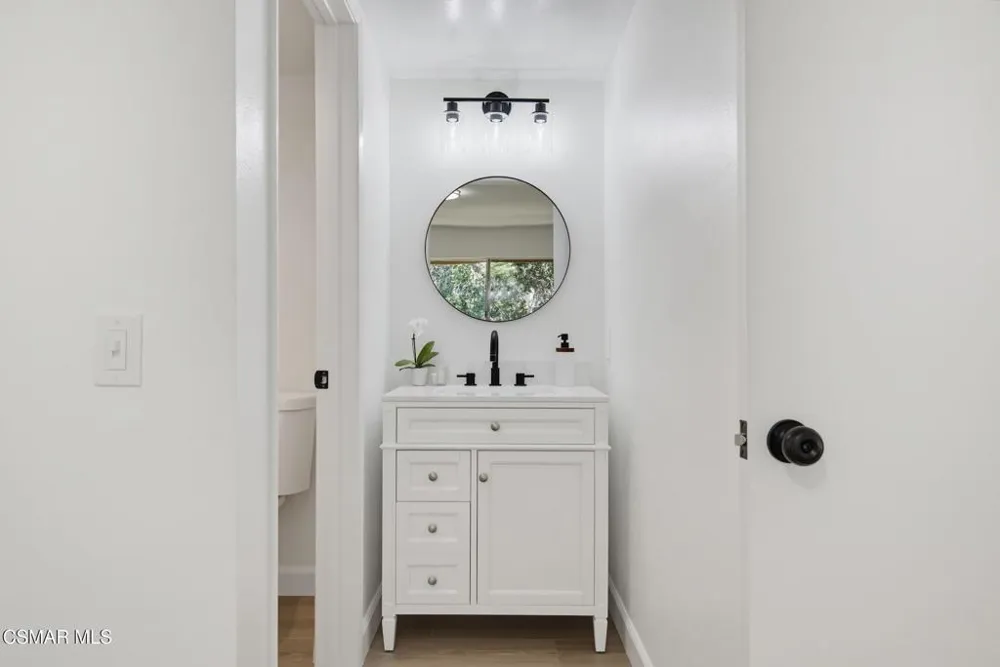 291 Sequoia Court #34 Thousand Oaks, CA 91360