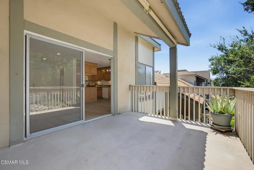 291 Sequoia Court #34 Thousand Oaks, CA 91360