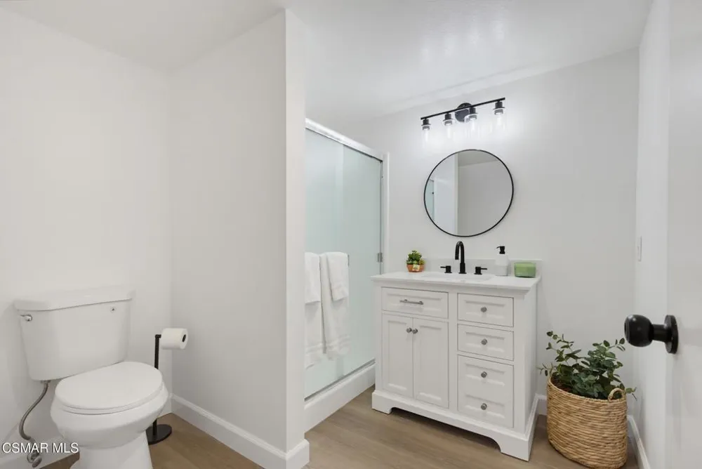 291 Sequoia Court #34 Thousand Oaks, CA 91360