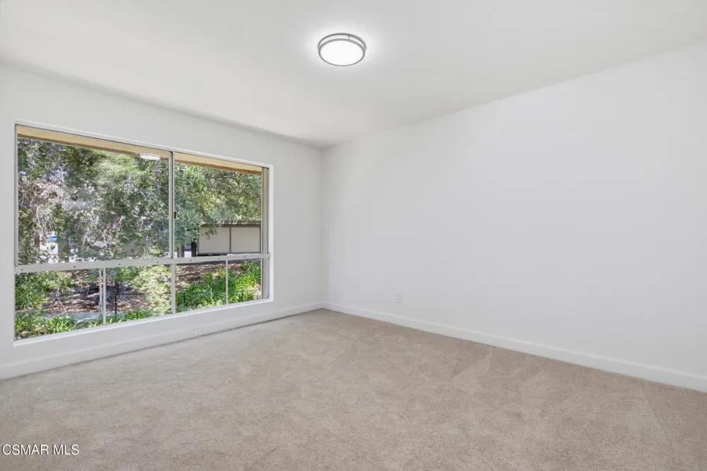291 Sequoia Court #34 Thousand Oaks, CA 91360