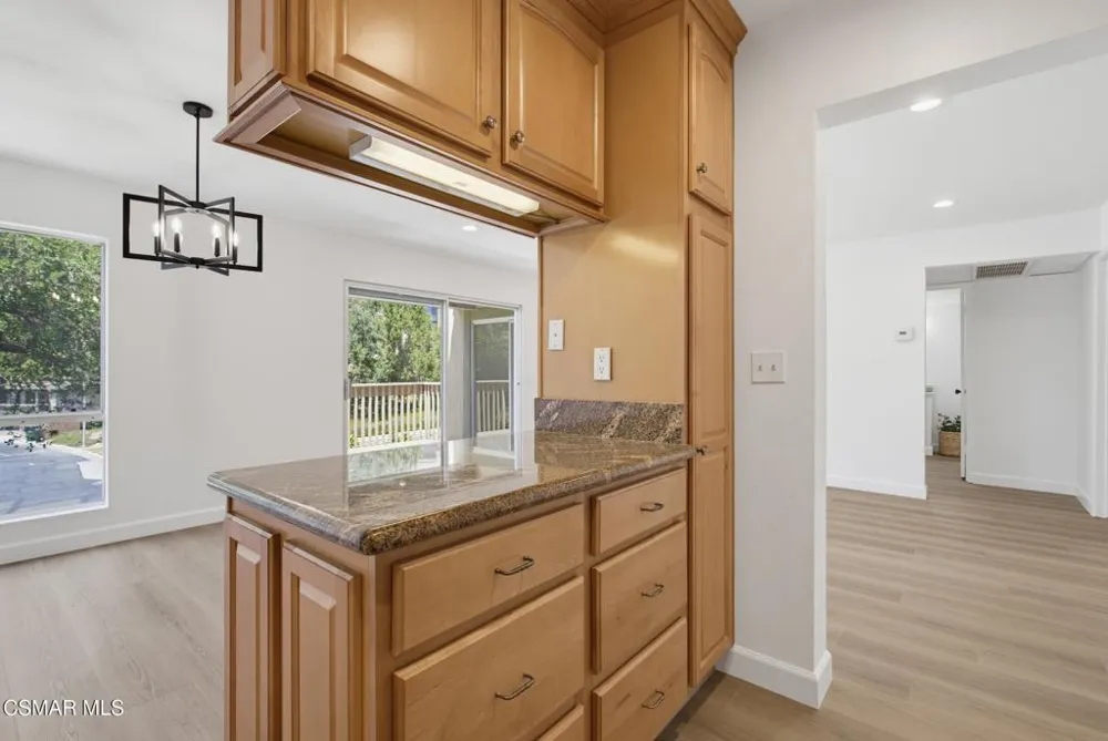 291 Sequoia Court #34 Thousand Oaks, CA 91360