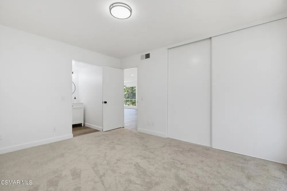 291 Sequoia Court #34 Thousand Oaks, CA 91360