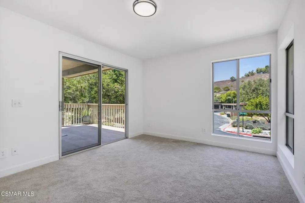 291 Sequoia Court #34 Thousand Oaks, CA 91360