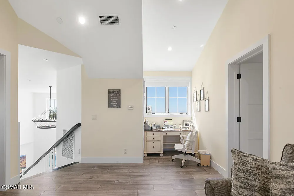 2431 Sapra Street Thousand Oaks, CA 91362