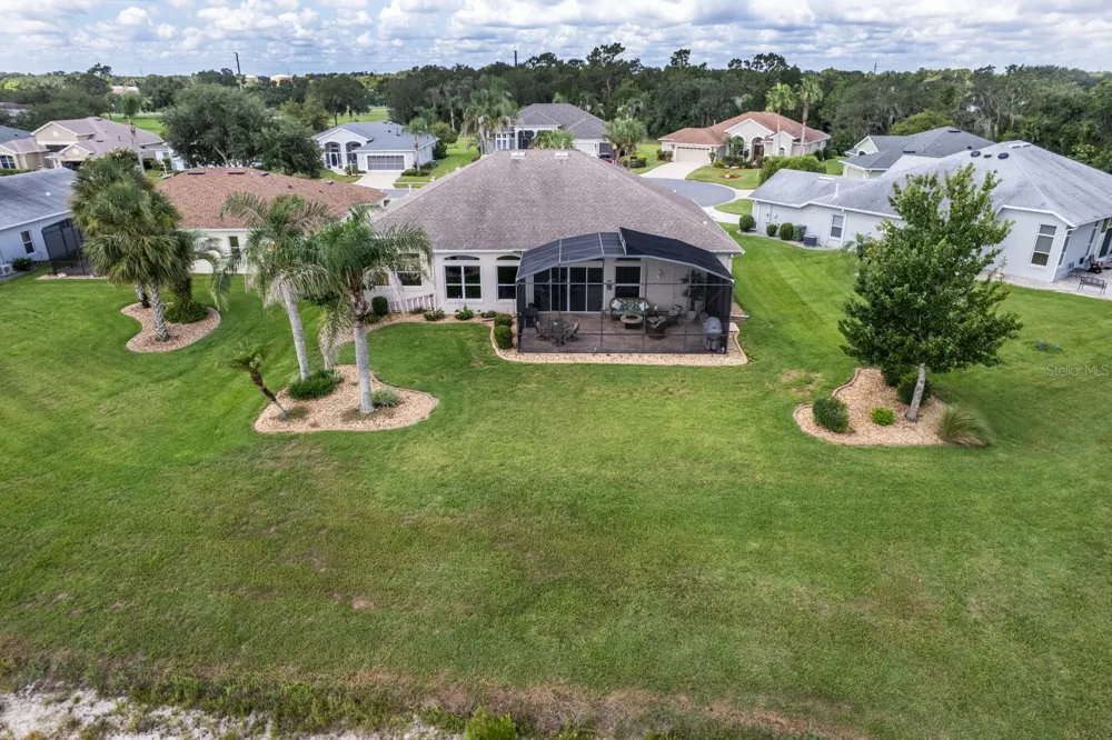 27028 OLD ENGLISH COURT Leesburg, FL 34748