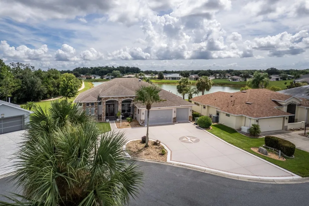 27028 OLD ENGLISH COURT Leesburg, FL 34748