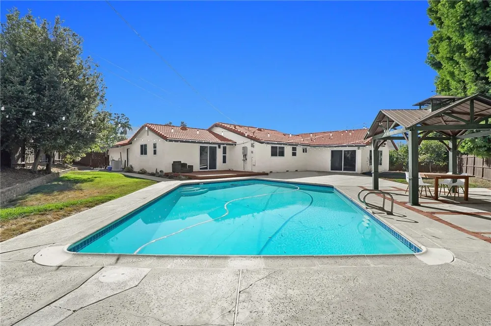 2904 Fragancia Avenue Hacienda Heights, CA 91745