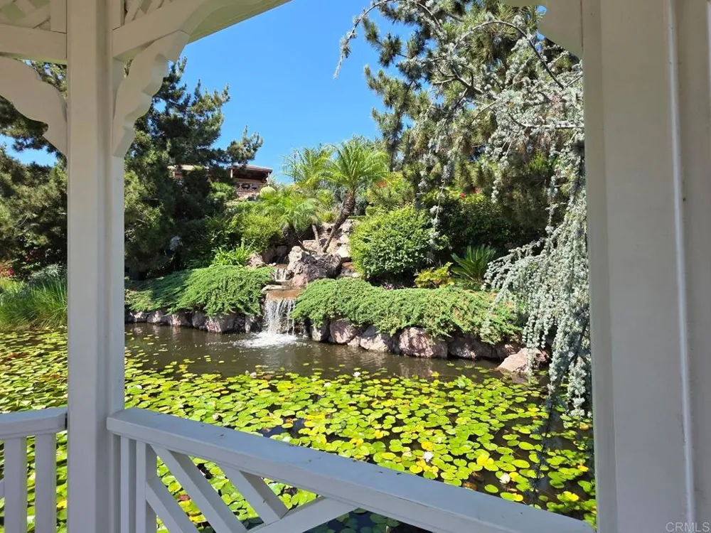 4241 Via El Dorado Fallbrook, CA 92028