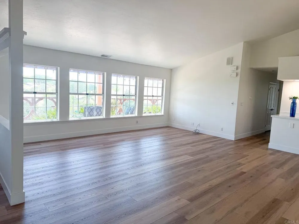 4241 Via El Dorado Fallbrook, CA 92028