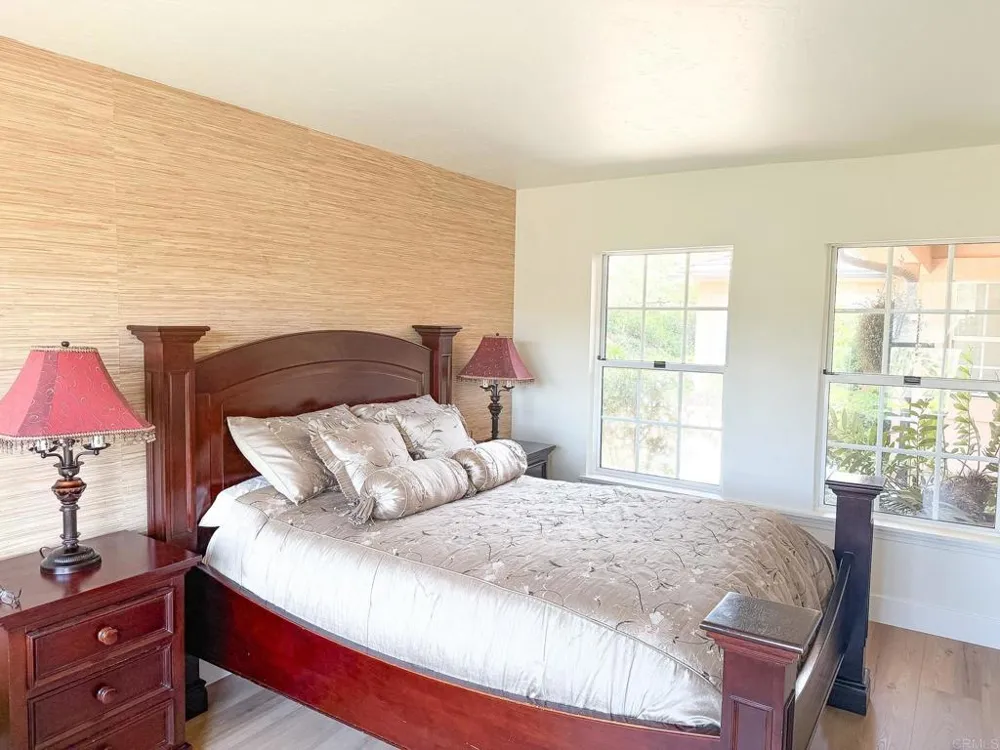 4241 Via El Dorado Fallbrook, CA 92028