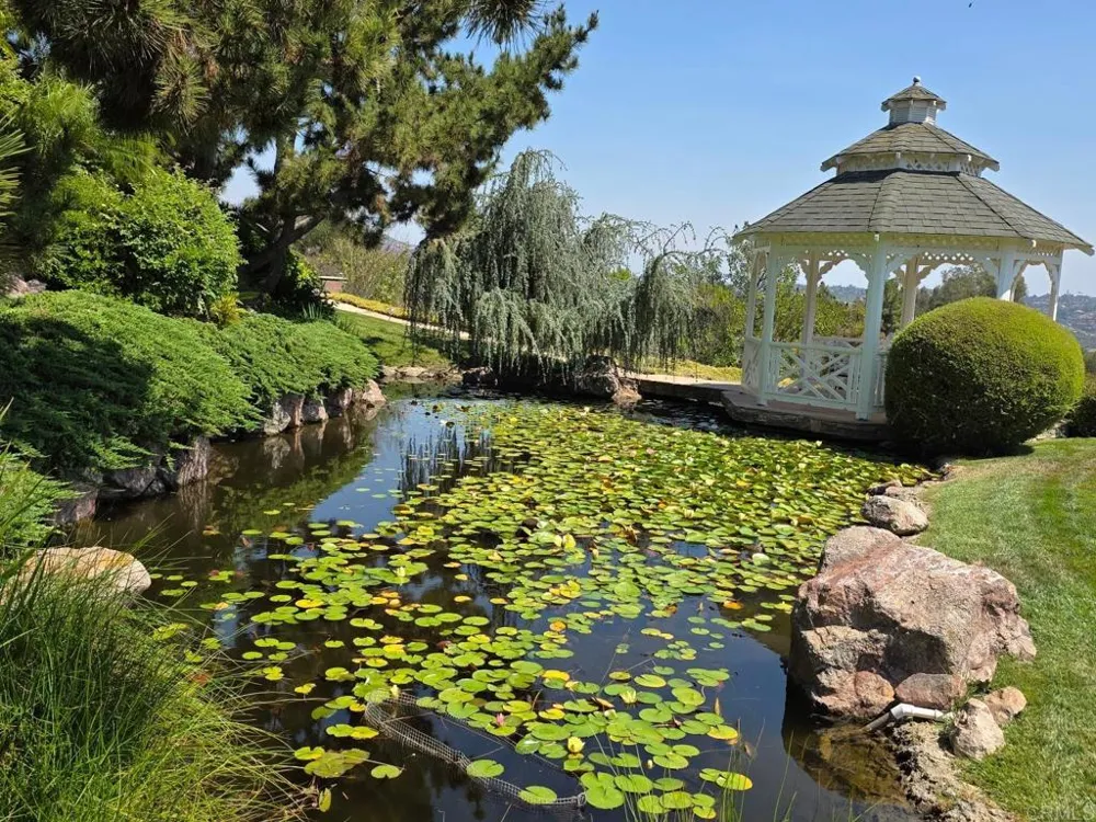 4241 Via El Dorado Fallbrook, CA 92028