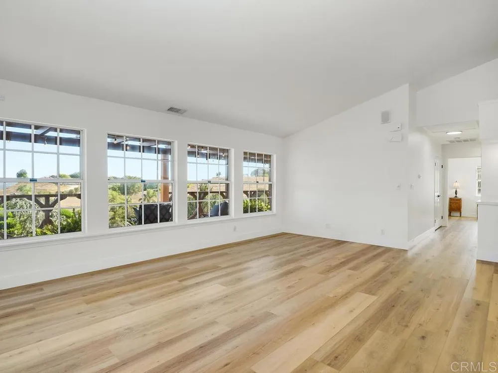4241 Via El Dorado Fallbrook, CA 92028