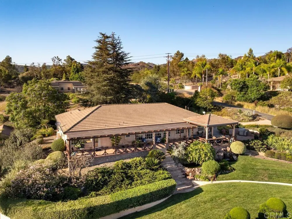 4241 Via El Dorado Fallbrook, CA 92028