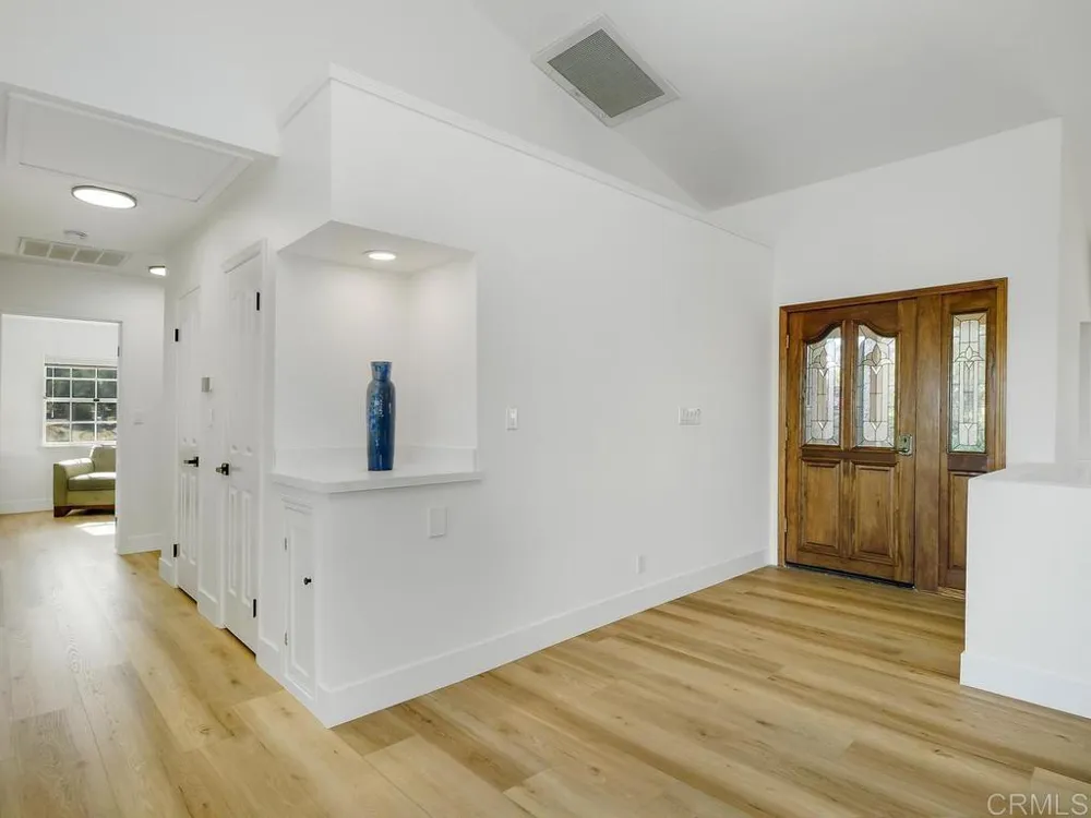 4241 Via El Dorado Fallbrook, CA 92028