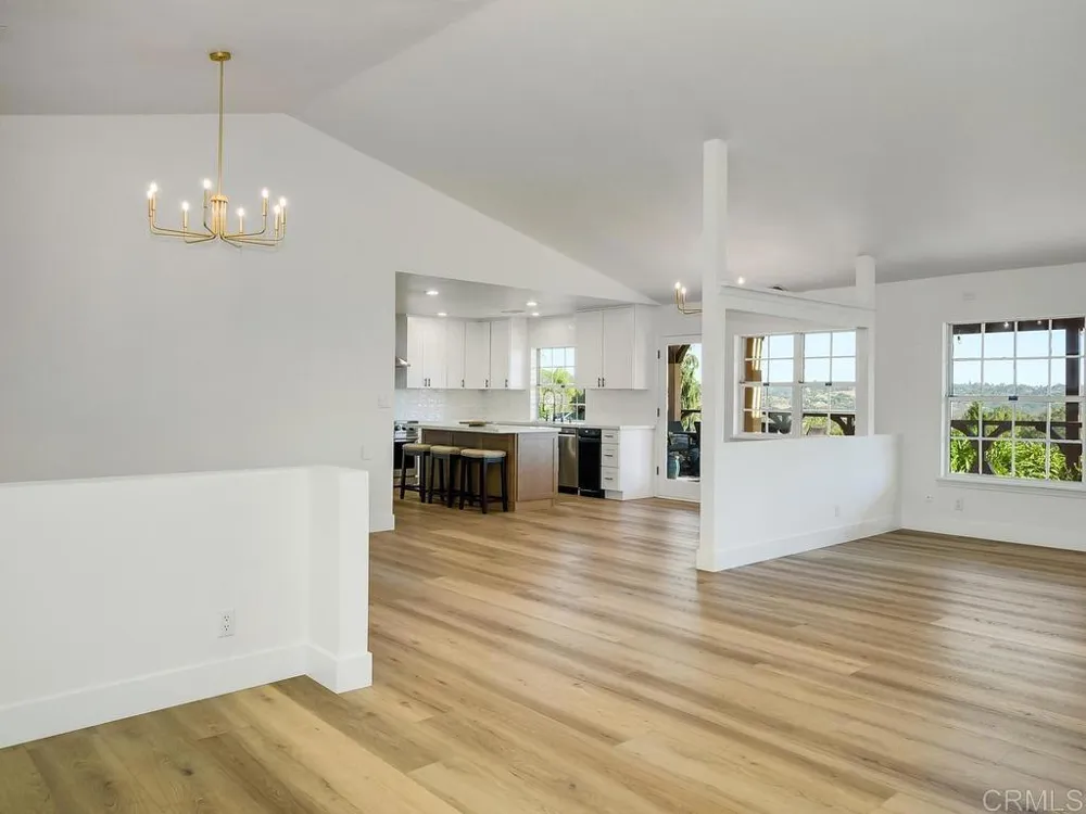 4241 Via El Dorado Fallbrook, CA 92028