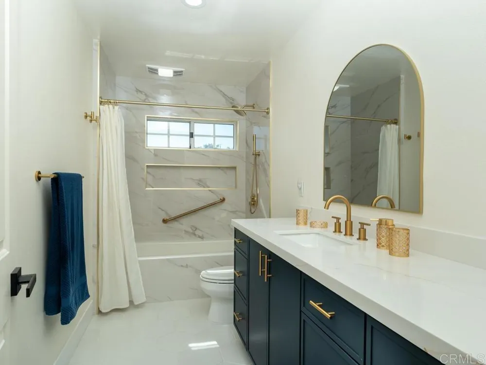 4241 Via El Dorado Fallbrook, CA 92028