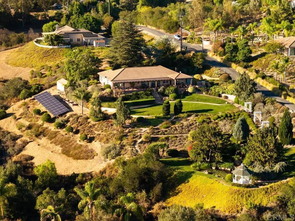 4241 Via El Dorado Fallbrook, CA 92028