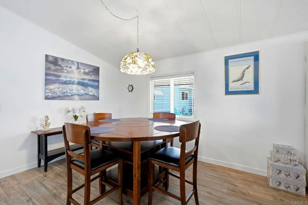 6493 Friendly Place Carlsbad, CA 92011