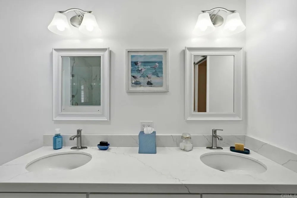 6493 Friendly Place Carlsbad, CA 92011