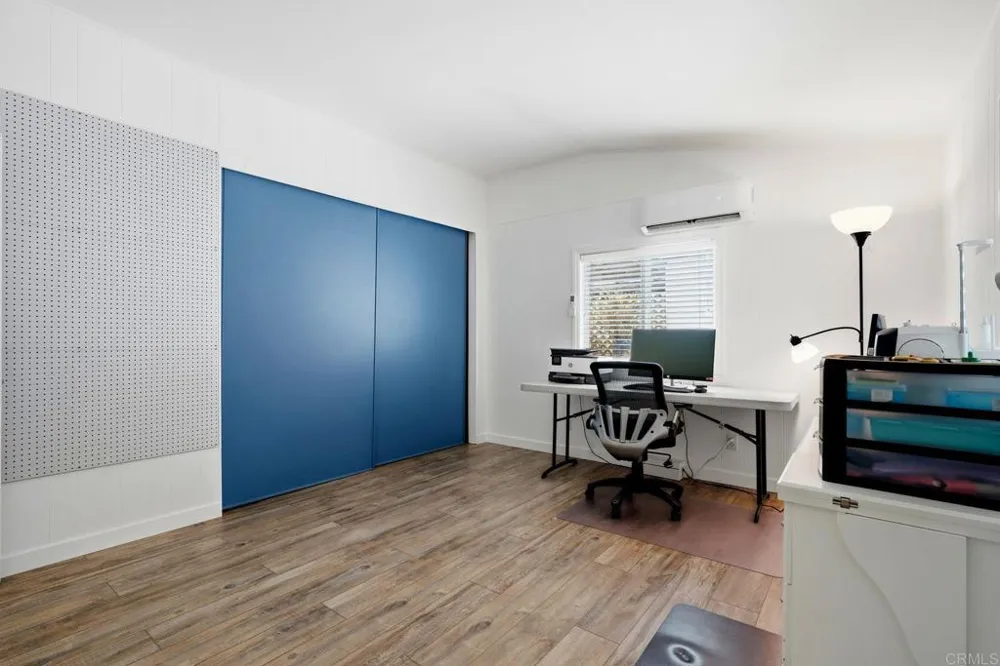 6493 Friendly Place Carlsbad, CA 92011