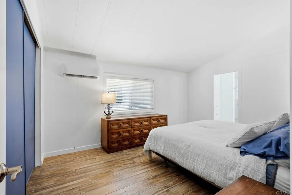 6493 Friendly Place Carlsbad, CA 92011