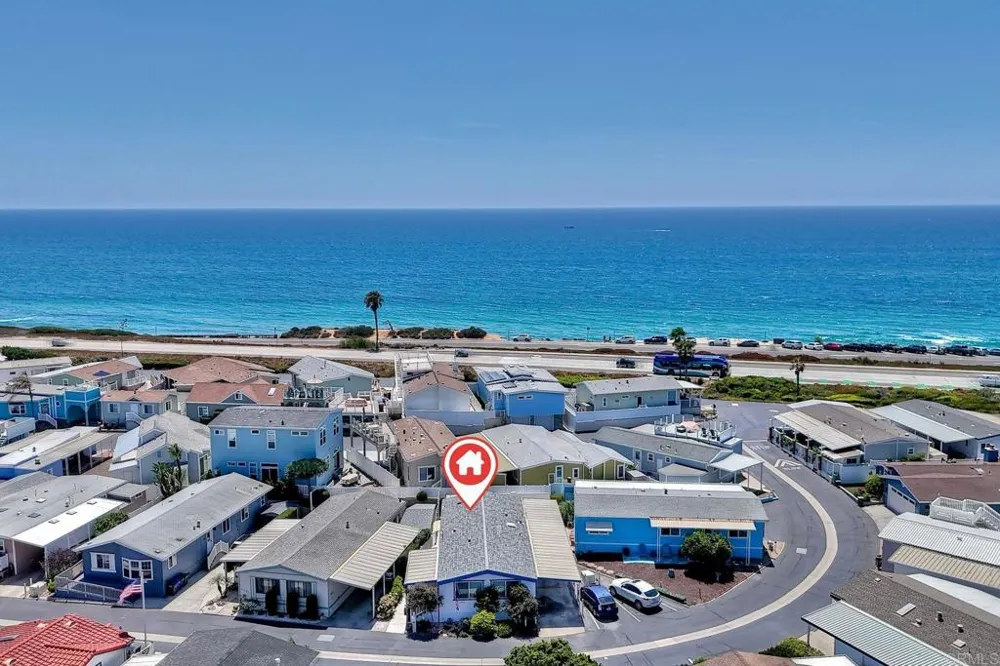 6493 Friendly Place Carlsbad, CA 92011