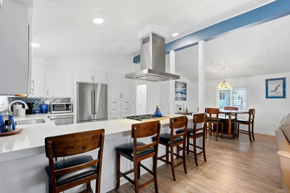 6493 Friendly Place Carlsbad, CA 92011