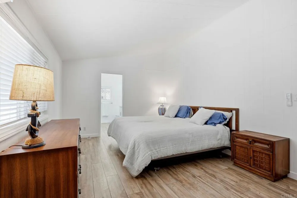 6493 Friendly Place Carlsbad, CA 92011