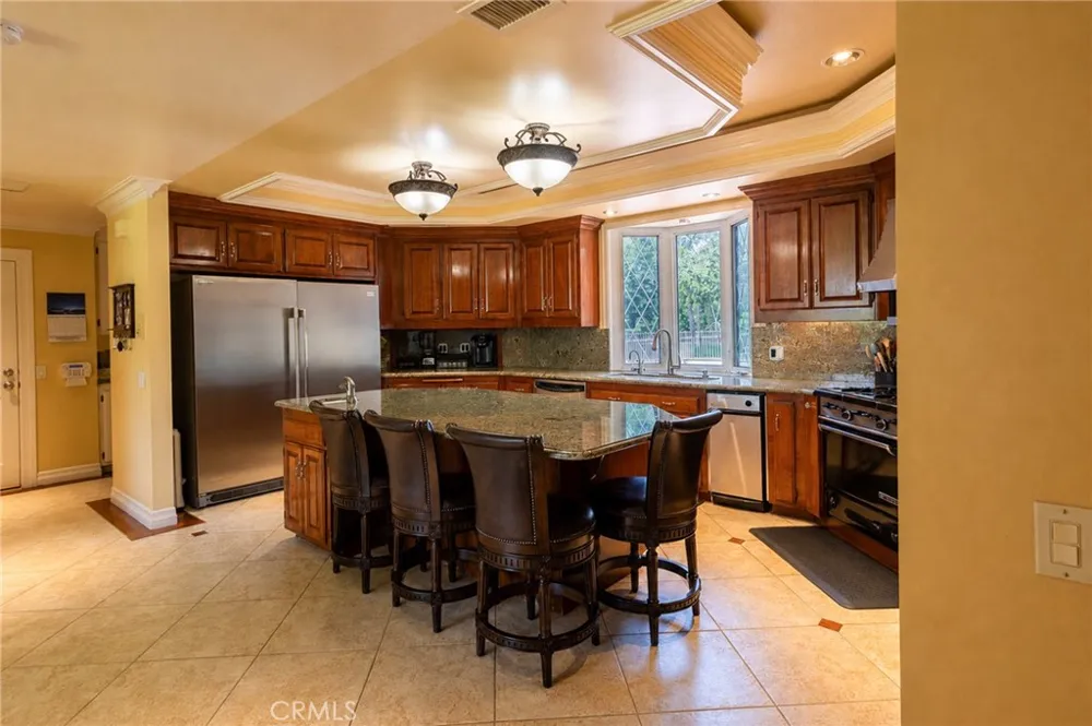 9099 Manzanita Rancho Cucamonga, CA 91737