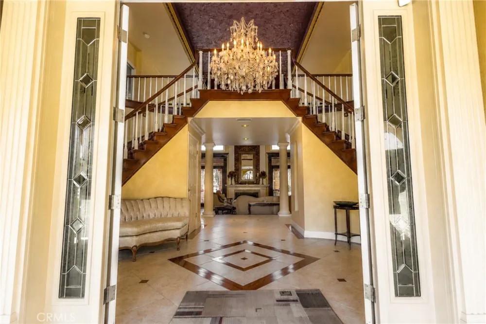 9099 Manzanita Rancho Cucamonga, CA 91737