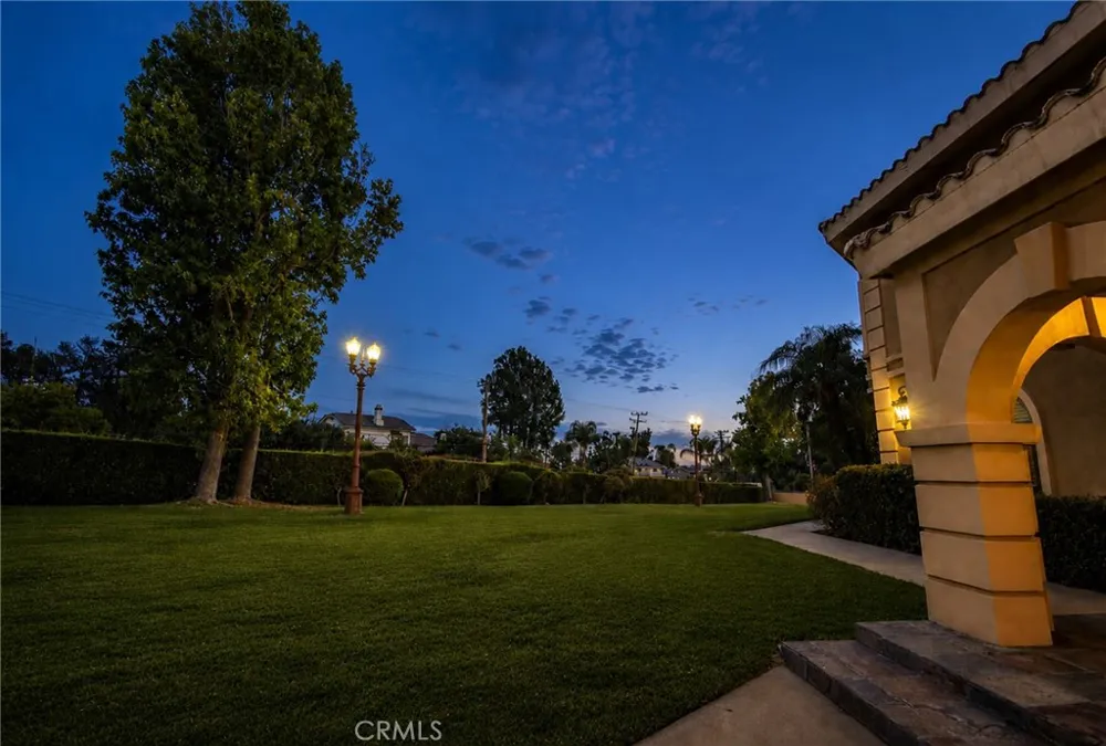 9099 Manzanita Rancho Cucamonga, CA 91737