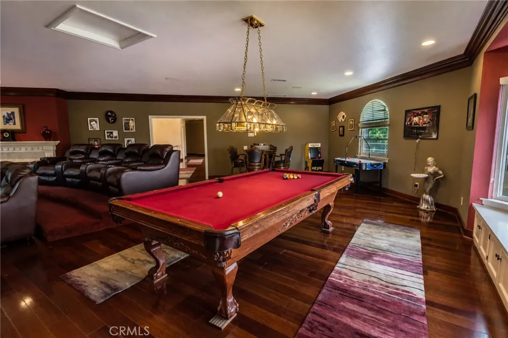 9099 Manzanita Rancho Cucamonga, CA 91737