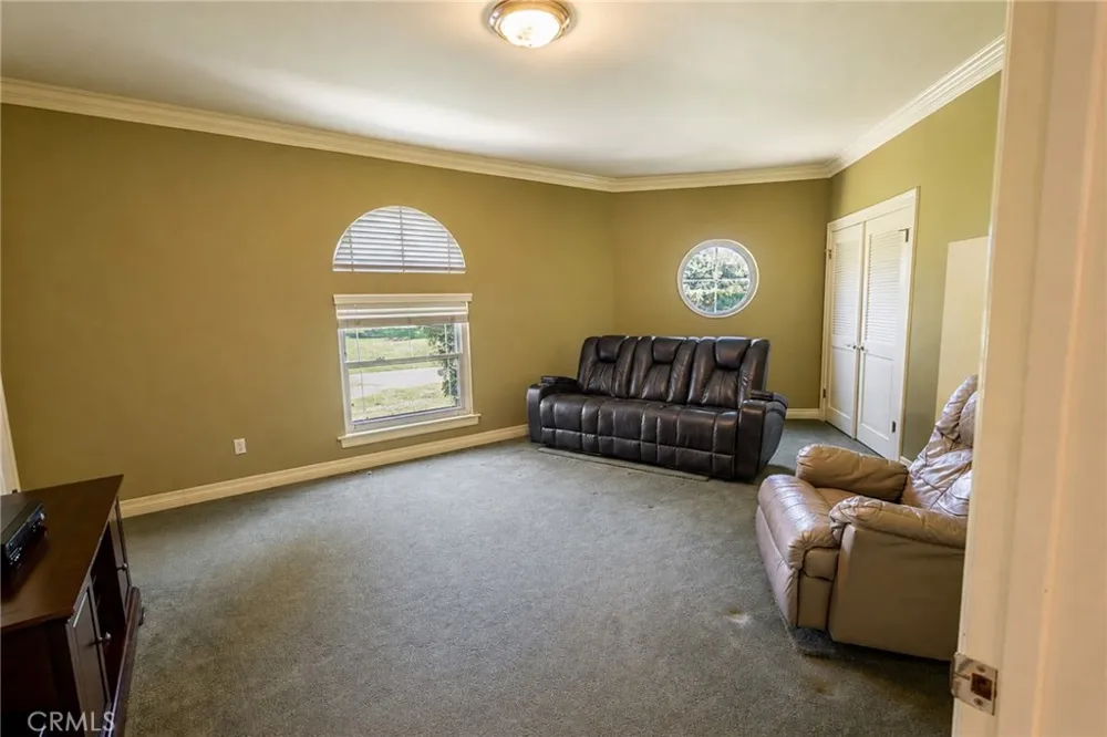 9099 Manzanita Rancho Cucamonga, CA 91737