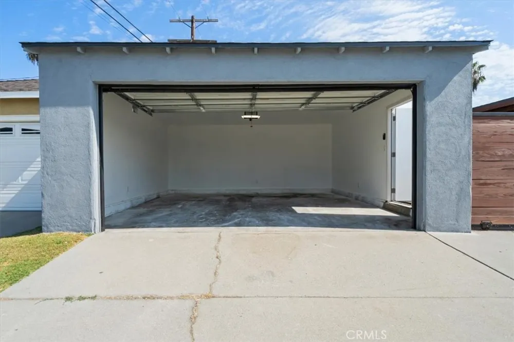 3893 Cherrywood Los Angeles, CA 90008