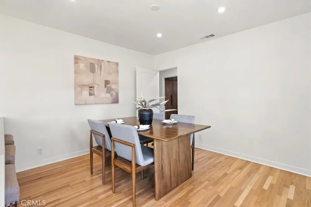 3893 Cherrywood Los Angeles, CA 90008