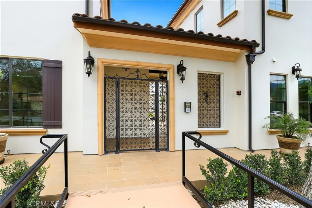 1013 Holly Avenue #A Arcadia, CA 91007