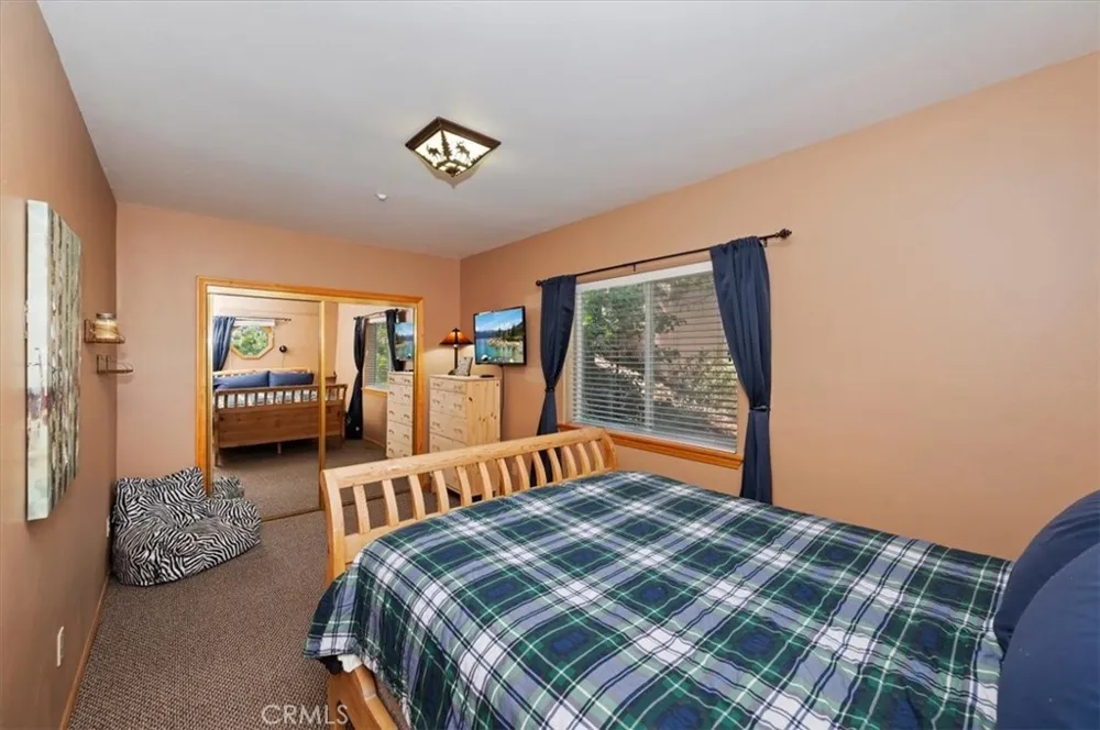 286 Birchwood Lake Arrowhead, CA 92352