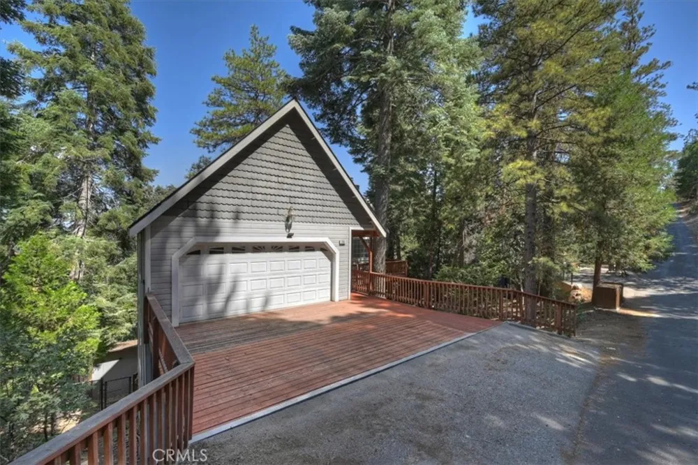 286 Birchwood Lake Arrowhead, CA 92352