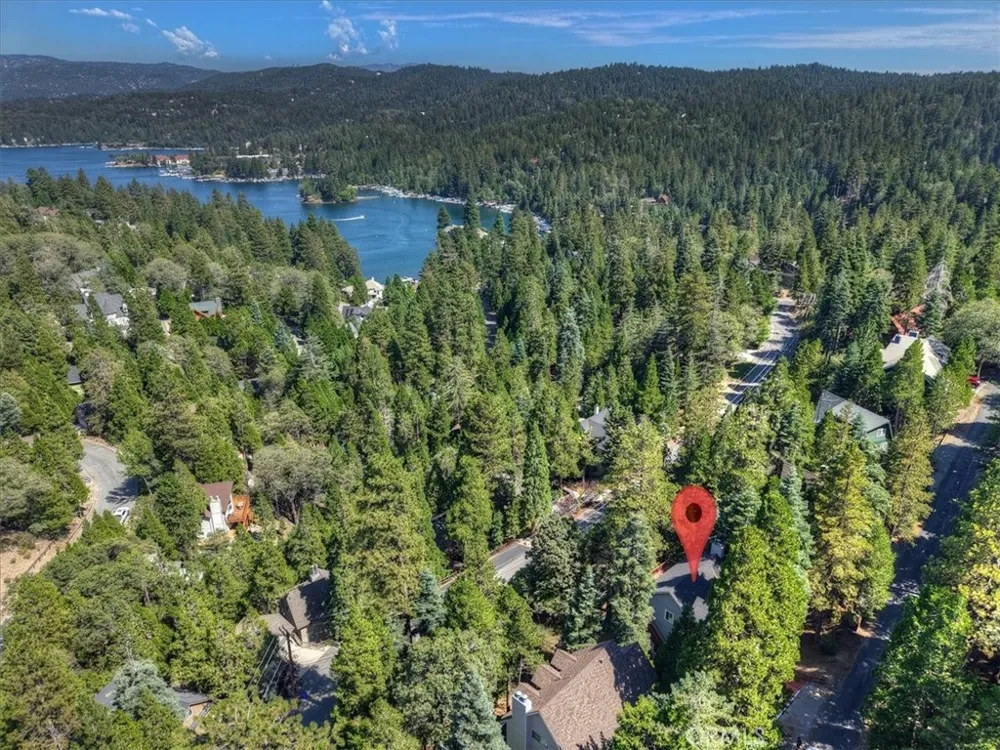 286 Birchwood Lake Arrowhead, CA 92352