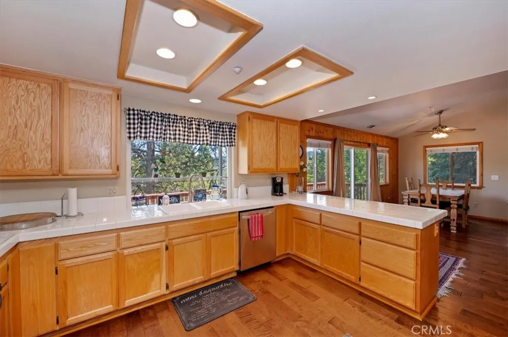 286 Birchwood Lake Arrowhead, CA 92352