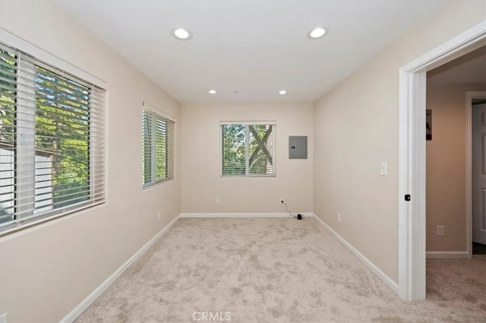 286 Birchwood Lake Arrowhead, CA 92352